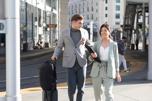 8HW9krSSlEG23n_oAxxmgA.c-r.jpg?