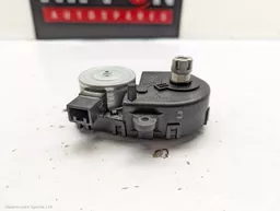 c3a8ffe7-085b-4fca-a718-194023f6e3f9.jpeg?