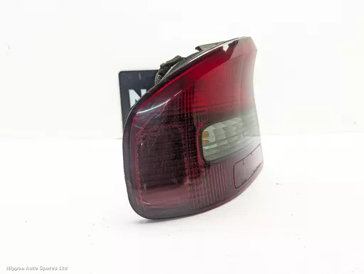 24333c96-b9c6-44e3-bc36-8a4dcf1cb790.jpeg?