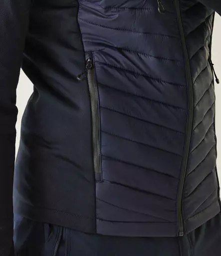 RG447%20NV_SE%20MODEL%206.jpg?