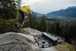 _RIjO0TtREKGSTYWwXocfQ.c-r.jpg?