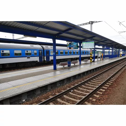 MdsQFce16kGLkbPvff0nSw.c-r.jpg?