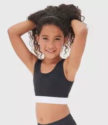 SM236%20BK_WH%20MODEL%201%20HERO.jpg?