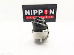 597bbdef-e3a1-4531-8719-64353e19ca30.jpeg?