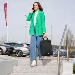 A4mAq7DKs0ifMF3vJLbAMg.c-r.jpg?