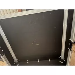 1745407126-05754600.jpg?