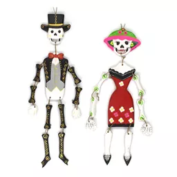 DoD Couple Puppets.jpg
