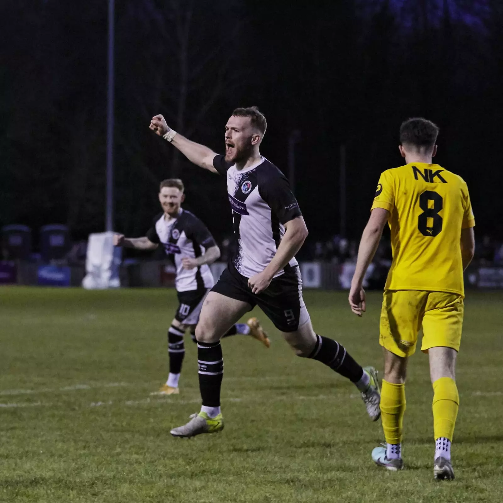 Silsden (H) \\\ Isuzu FA Vase \\\ Third Round