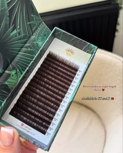 Yugen Volume Lashes BROWN 0.05