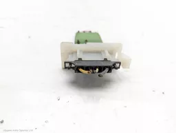 8f298d4e-7e1c-4ab2-ad61-a6a36171305e.jpeg?