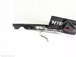 00e04bf4-6778-47ff-8360-2b83ed3151e8.jpeg?