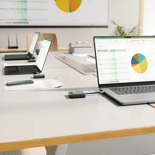 84fanJEZFE2IXPxfAupm7Q.c-r.jpg?