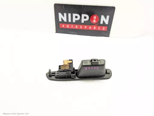 1aec1eca-825a-4613-b4c0-a1c2d3bd8347.jpeg?