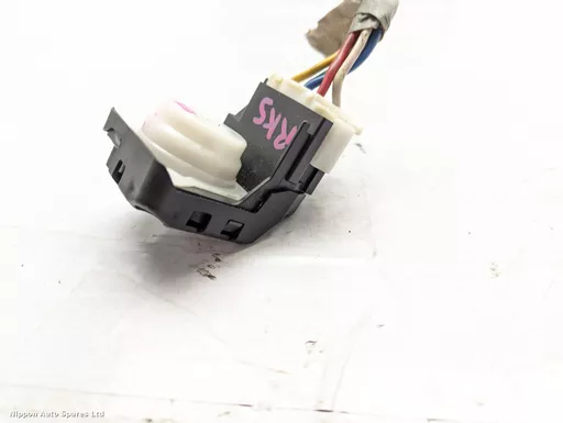 b2081127-3874-4ff0-ad54-3d1773fdb22b.jpeg?