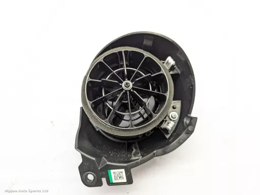 eb19e3cc-3fe7-4e34-bf18-3c1ee900b311.jpeg?