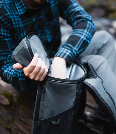 RGX1%20GP_BK%20MODEL%203.jpg?