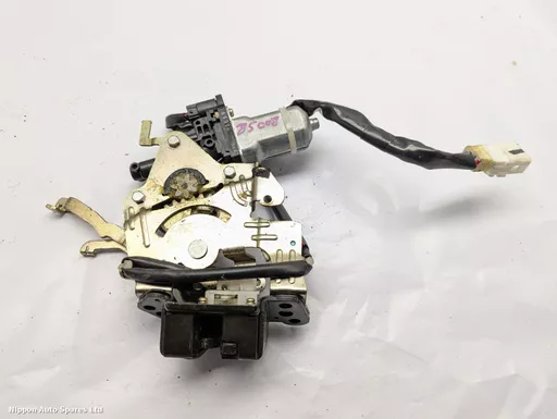 b666c0c4-6b76-4e32-a818-acf2bd855cd6.jpeg?