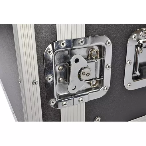 1684926420-91795700.jpg?