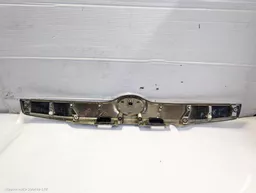 d031ce3d-b0e3-4a49-a908-70a6697a7f9a.jpeg?