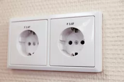 DetTg-hAjk2PgHXrb6W1Rw.c-r.jpg?