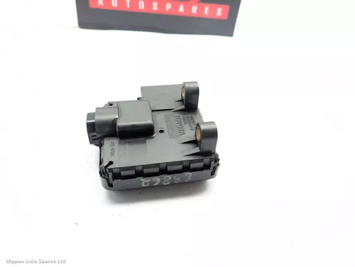 bfb00183-a2f3-4b71-a94c-58de2044a08e.jpeg?