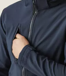 RG635%20NV_NV%20MODEL%2010.jpg?