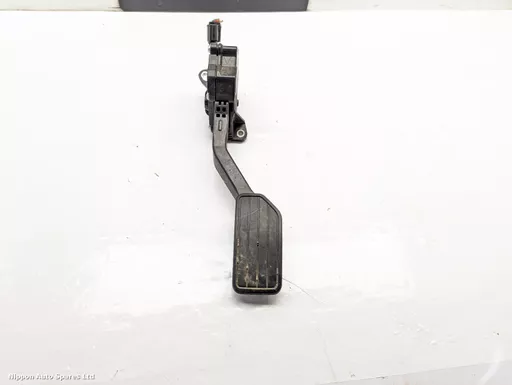 930ae3fd-d4fd-405a-8396-8c2fde47ab2e.jpeg?