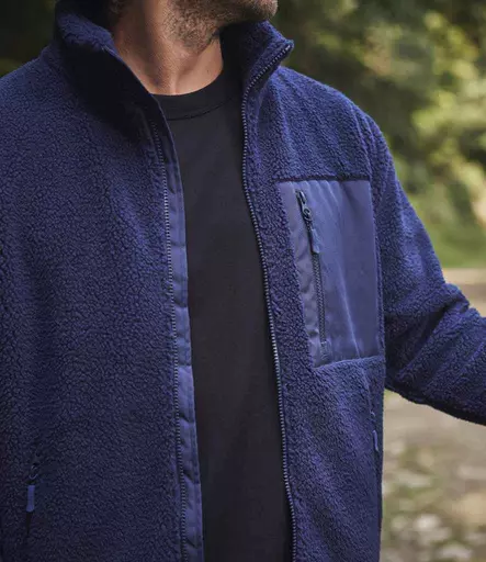 RV300%20NAV%20MODEL%203.jpg?