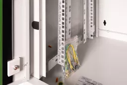 hdTHL0-R8EOewfNDf-YsPg.c-r.jpg?