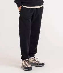 EA070%20BLK%20MODEL%201.jpg?
