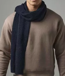 BB424%20FNA%20MODEL%201%20HERO.jpg?