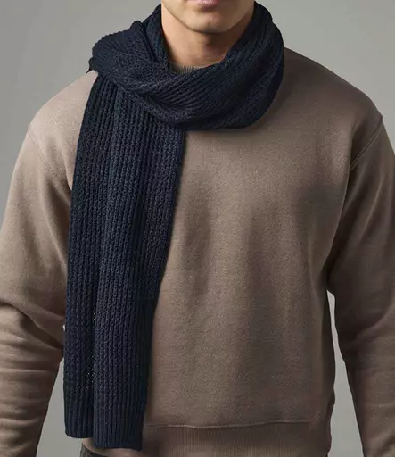 BB424%20FNA%20MODEL%201%20HERO.jpg?