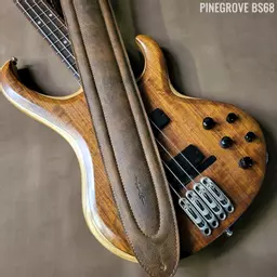BS68 tan relic bass guitar strap 113539.jpg