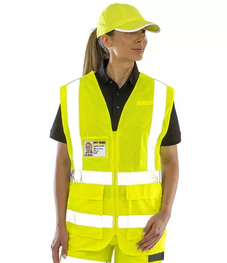 RS479%20FLY%20MODEL%203.jpg?