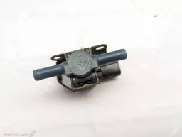 1cf05fd3-212e-4a8d-af46-f685569eb8e5.jpeg?