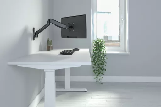 Lwmx2hm-5EKwlhAxyd6xWw.c-r.jpg?