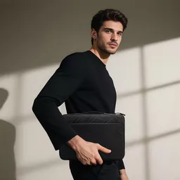 MU-UU-LAP-SLVEB-DBLU7 (Copy).png