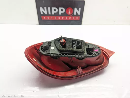 aff7aea5-2ec4-468c-84a7-c8023519fd77.jpeg?