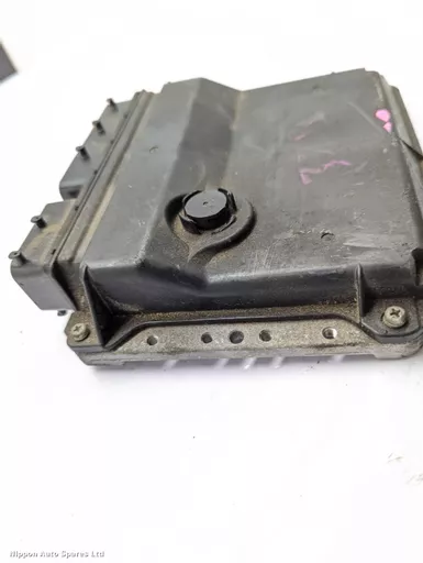 d6fd77c4-7fc5-40af-ac1d-3191de1539bd.jpeg?