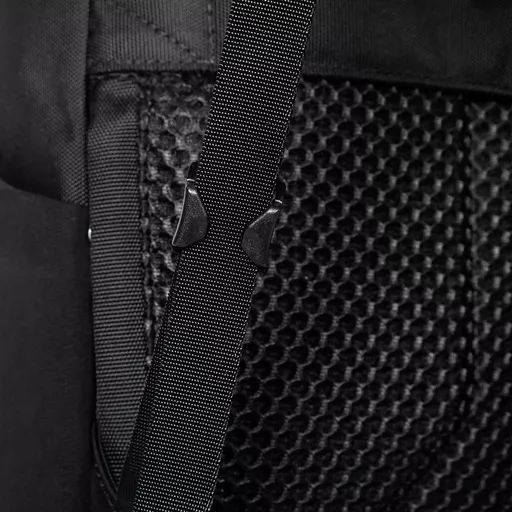 JGeqmQt_qEeIBUDc7_pevA.c-r.jpg?