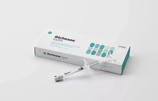 richesse-eyes.webp