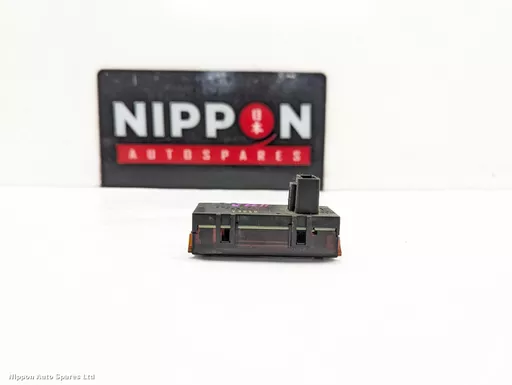 a6e3fa8c-3f15-48c0-a594-4d73e1494682.jpeg?