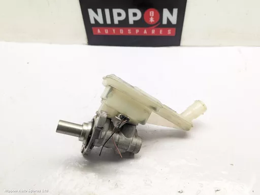 c4516852-7a30-4bd5-a92d-0d9fd6391fdf.jpeg?