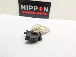 d9e91064-5875-4b29-a98b-974e13d52d13.jpeg?