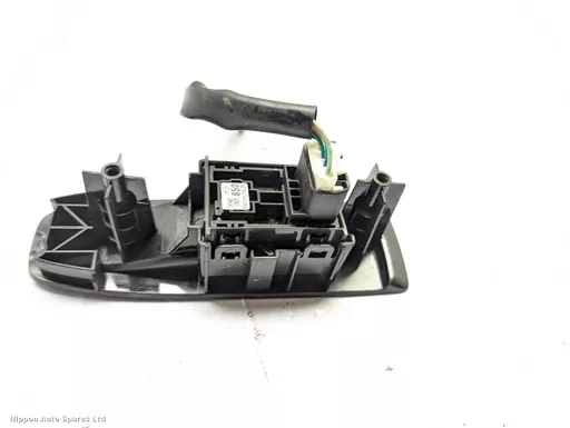 82ae9b63-0af5-42f4-b20d-d23992e556ec.jpeg?