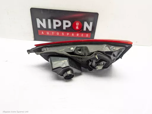 b32c9ef5-8683-4905-a0b5-7a90e8467ea7.jpeg?