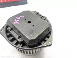 276bf294-6c44-42e8-9be5-3b363db948ec.jpeg?