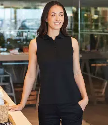 H477%20BLK%20MODEL%201%20HERO.jpg?