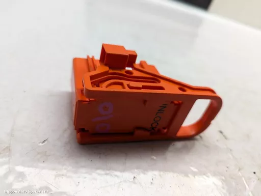 9f1703cf-f0fc-41b2-8b95-9066e639f2d9.jpeg?