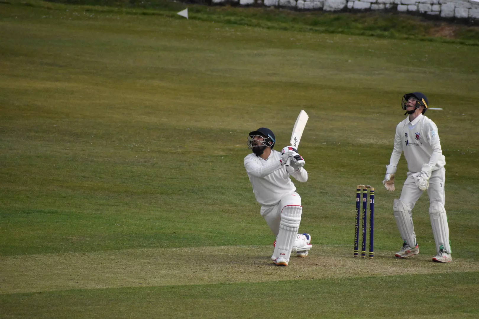 Hussain’s Hundred Is In Vain For Delph - Premiership Day 3 Review